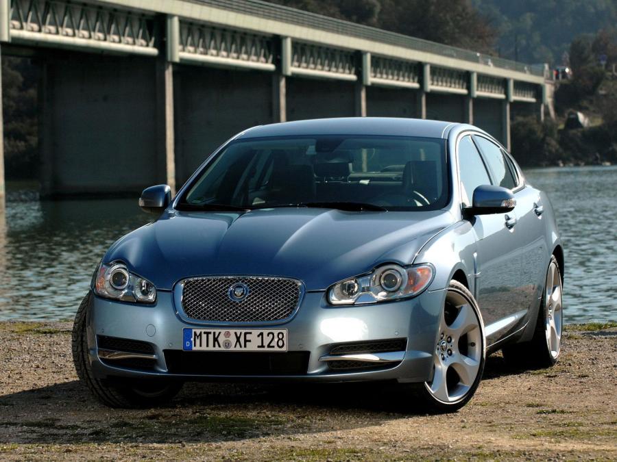  Jaguar XF 2008 года  (фото 94 из 175)
